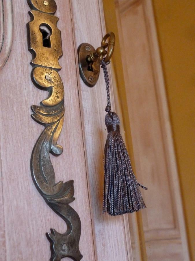 La Grange D'Oustaud Bed & Breakfast Vérac Eksteriør bilde