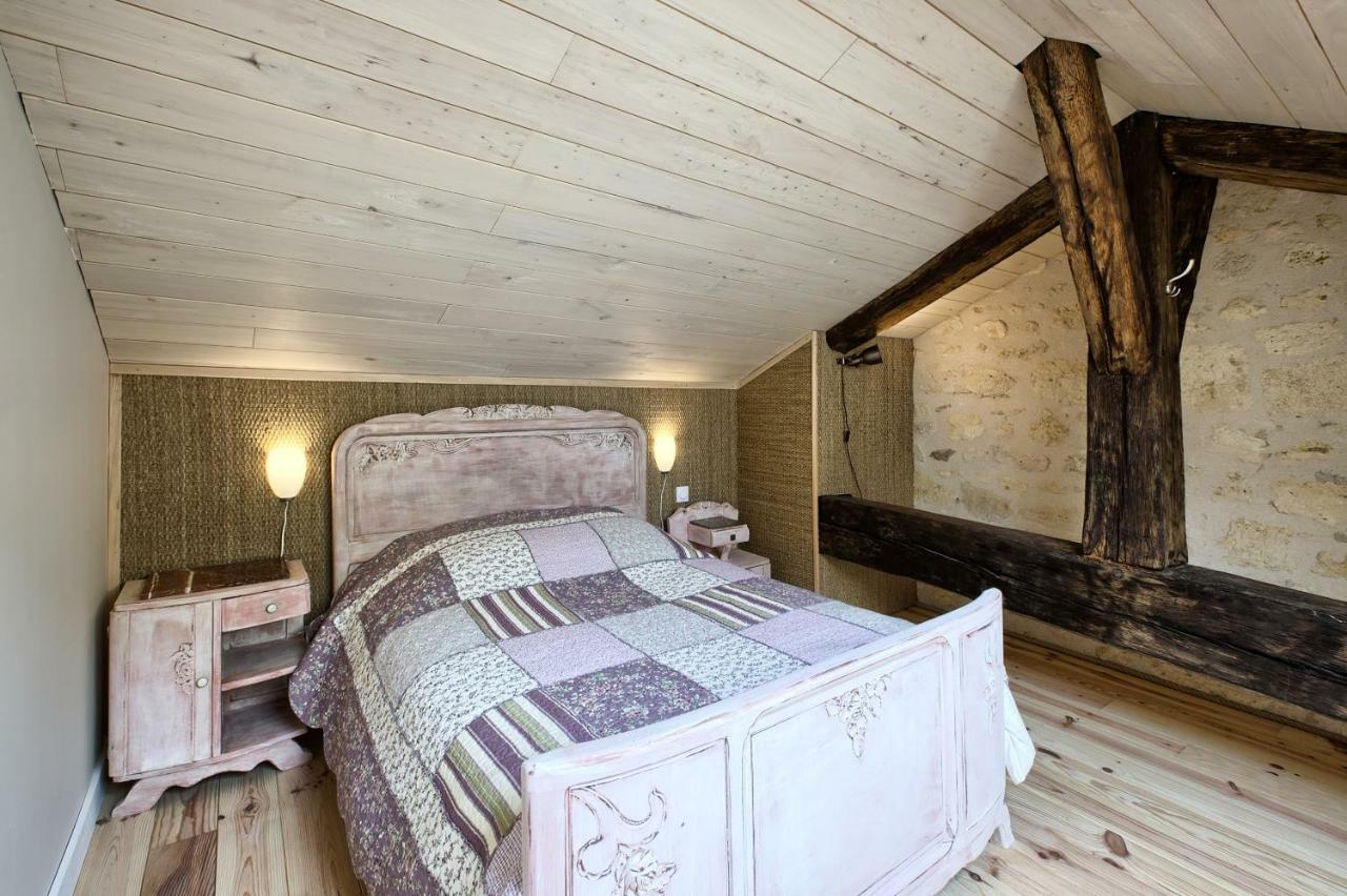 La Grange D'Oustaud Bed & Breakfast Vérac Eksteriør bilde